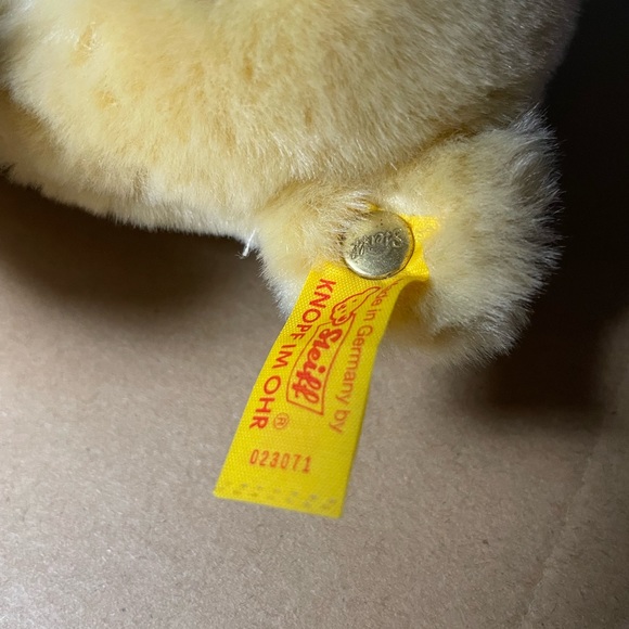 Vintage STEIFF Teddybear 22